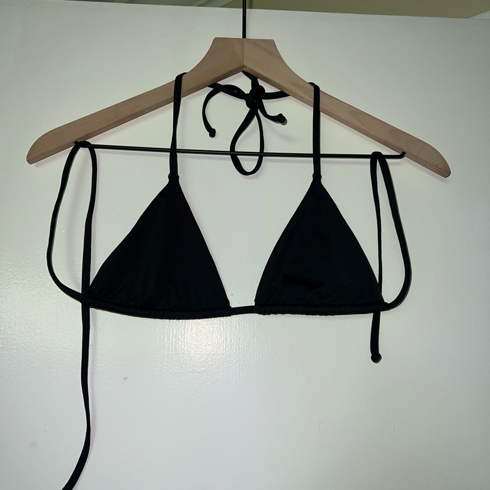 Frankie’s bikini top